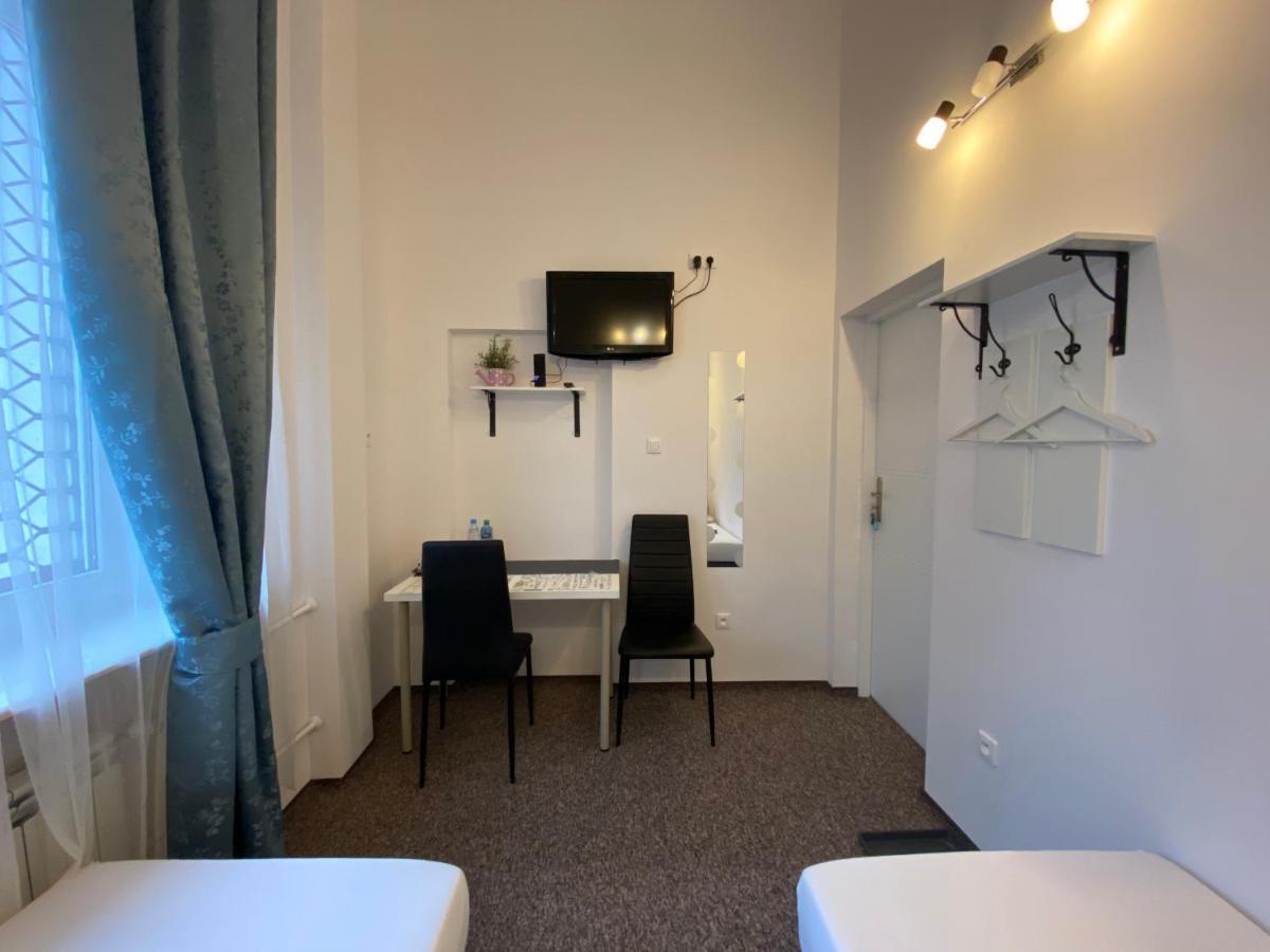 Pastel Guest Rooms Warszawa Zewnętrze zdjęcie