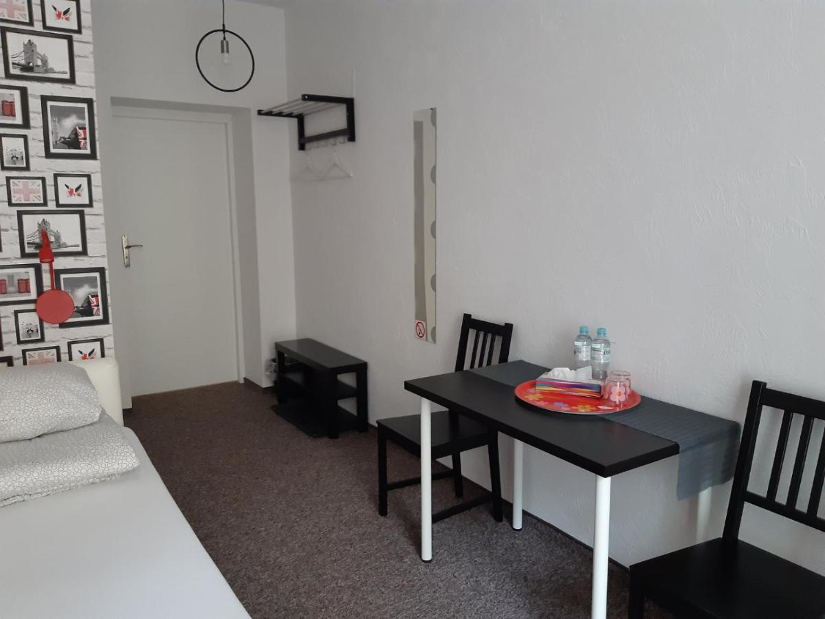 Pastel Guest Rooms Warszawa Zewnętrze zdjęcie